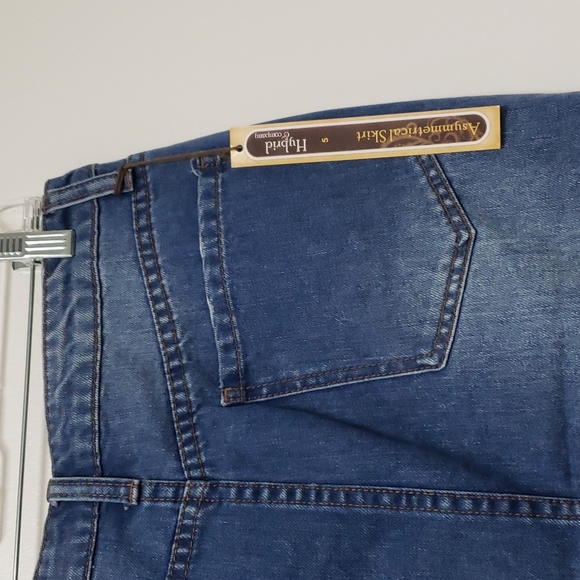 Hybrid distressed denim skirt - Picture 9 of 10